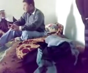 Lấy xuống trên chiếc dit nhau moi ghế